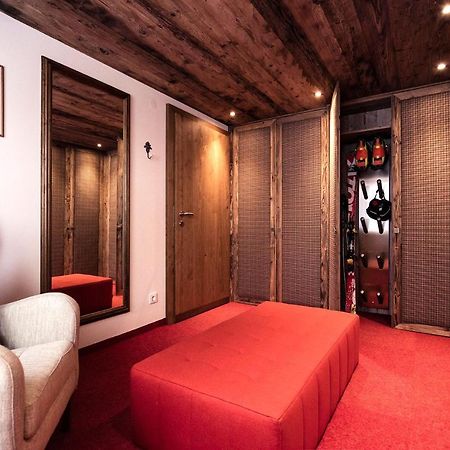 Haus Burgi - Angelika Walch Apartment Stuben am Arlberg Luaran gambar
