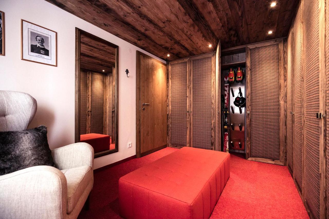 Haus Burgi - Angelika Walch Apartment Stuben am Arlberg Luaran gambar